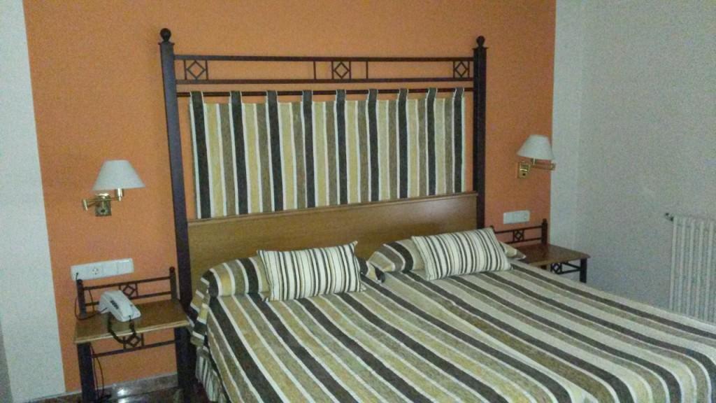 Hotel Mercedes Aranjuez Bagian luar foto